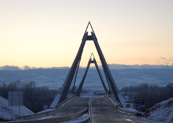 Pont_sur_Loire_01_jour