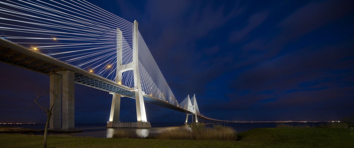 Pont Vasco de Gama à Lisbonne (Portugal)
© Xavier BOYMOND